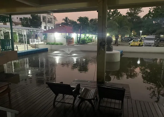 ホステル Baan Sood Soi 1 บ้านสุดซอย เรซิเด้นท์ 1 バンコク都