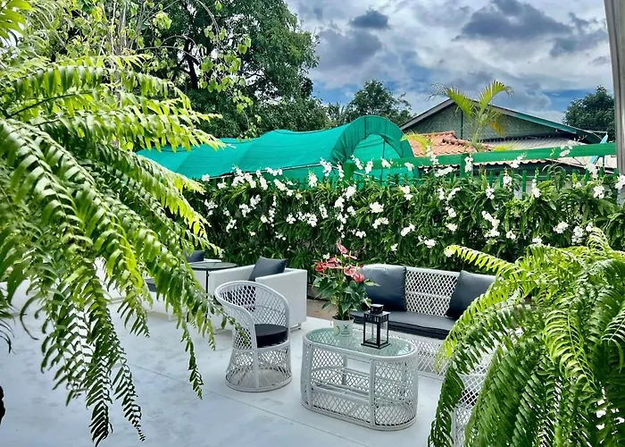 ホステル Baan Sood Soi 1 บ้านสุดซอย เรซิเด้นท์ 1